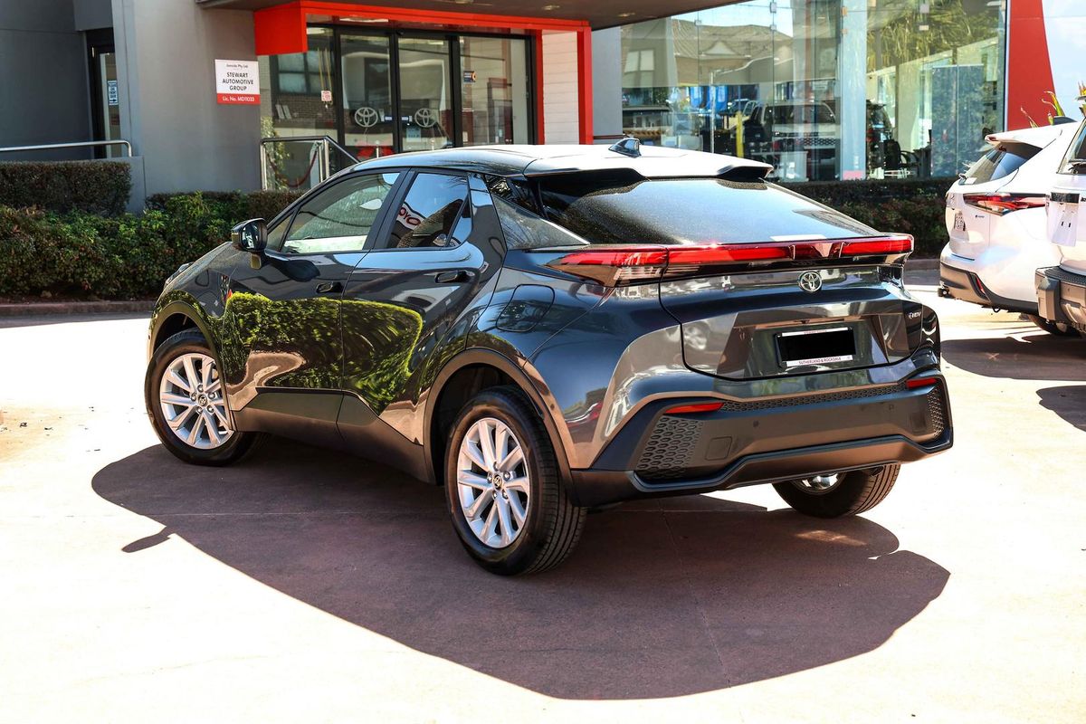2025 Toyota C-HR GXL ZYX20R