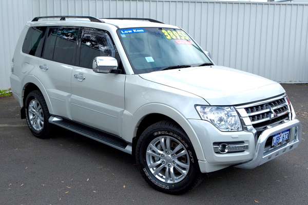 2019 Mitsubishi Pajero GLS NX