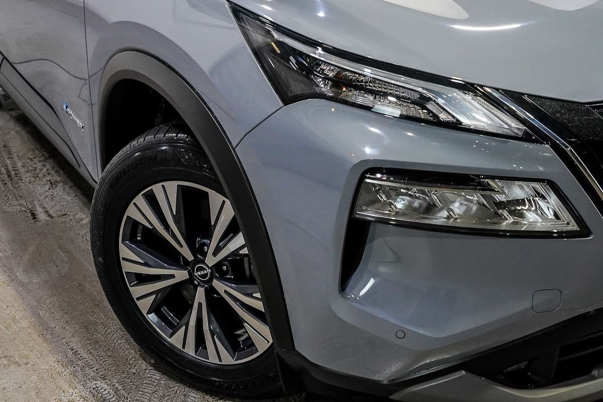 2023 Nissan X-TRAIL ST-L T33