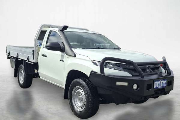 2020 Mitsubishi Triton GLX MR 4X4