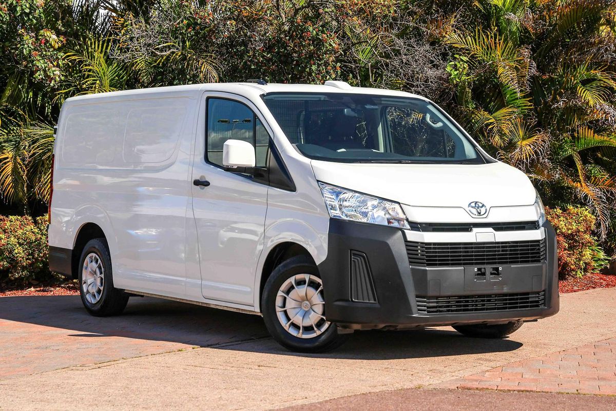 2023 Toyota Hiace GDH300R LWB