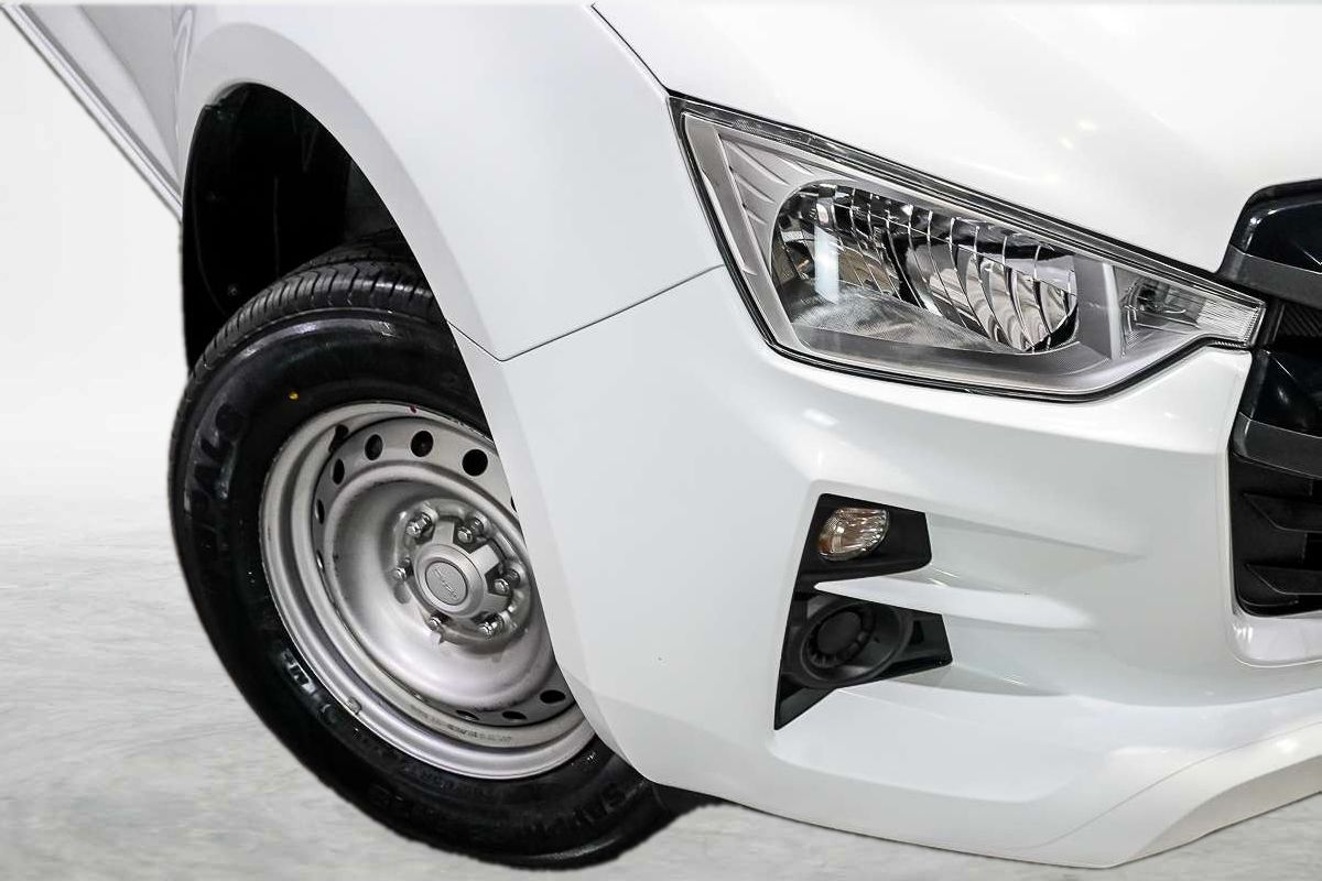 2023 Isuzu D-MAX SX 4X4