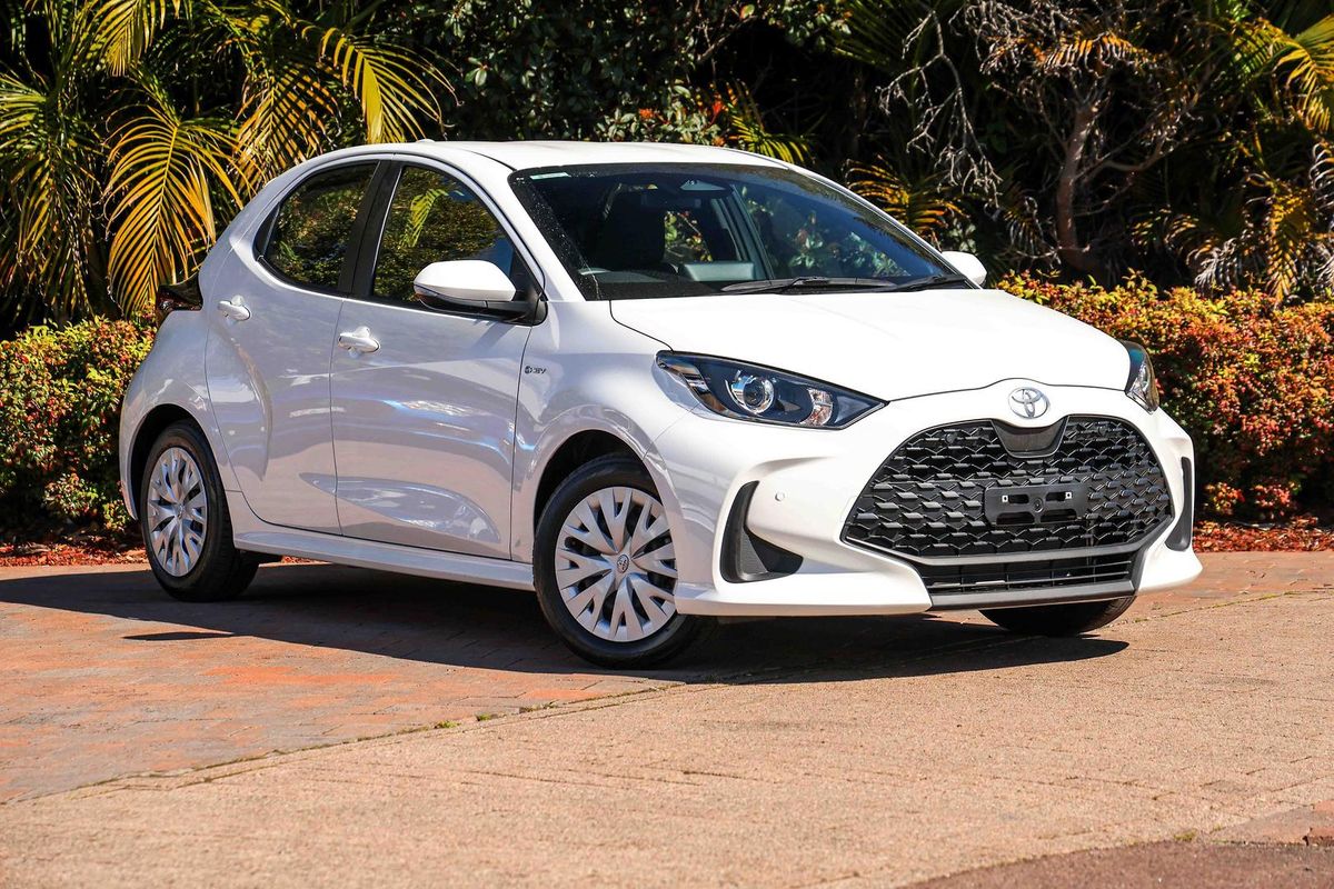 2025 Toyota Yaris Ascent Sport Hybrid MXPH10R