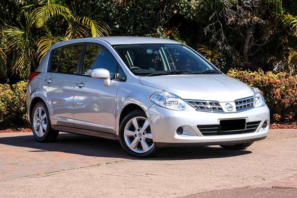 2012 Nissan Tiida ST C11 S4