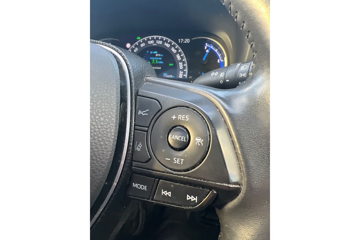 2020 Toyota RAV4 Cruiser AXAH52R image 23