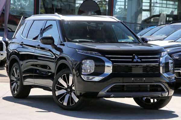 2026 Mitsubishi Outlander Exceed Tourer ZM