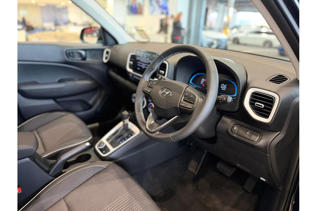 2026 Hyundai Venue Elite QX.V5