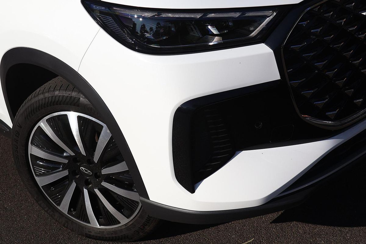 2026 Chery Tiggo 8 Super Hybrid Ultimate T31