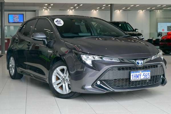 2021 Toyota Corolla SX Hybrid ZWE211R