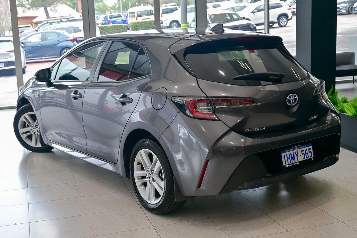 2021 Toyota Corolla SX Hybrid ZWE211R