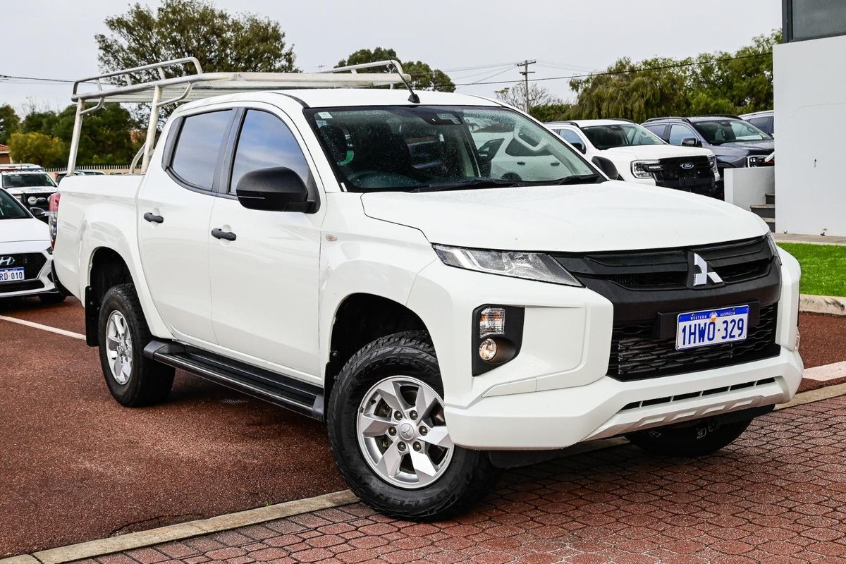 2022 Mitsubishi Triton GLX+ MR 4X4