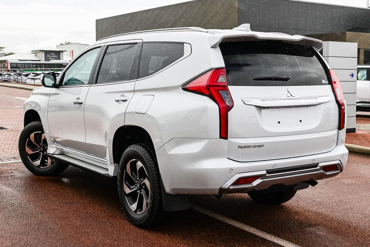 2025 Mitsubishi Pajero Sport GLS QG