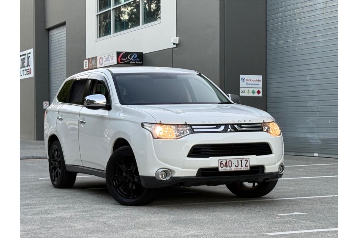 2013 Mitsubishi Outlander Aspire ZJ