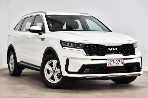 2023 Kia Sorento S MQ4