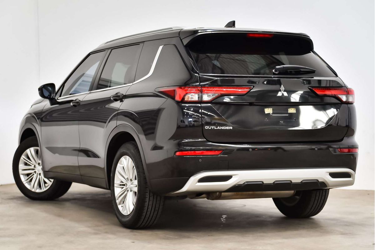 2021 Mitsubishi Outlander LS ZM