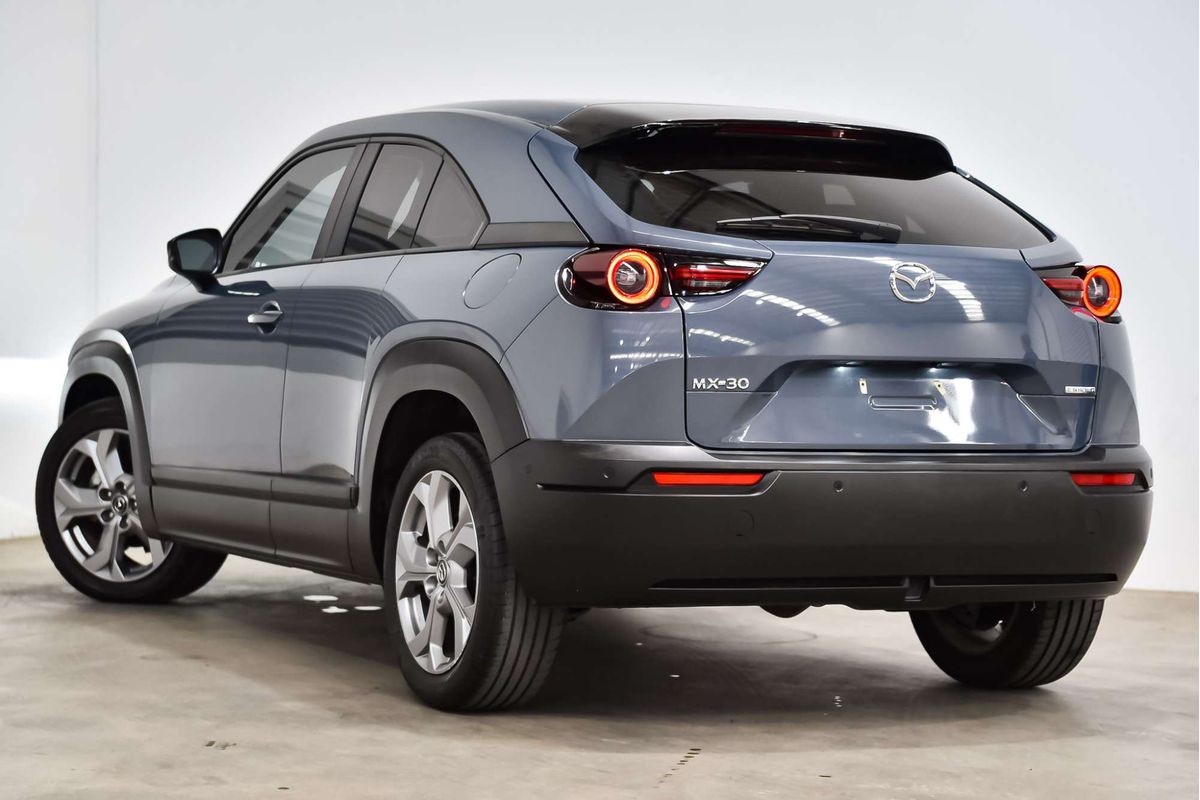 2022 Mazda MX-30 G20e Touring DR Series