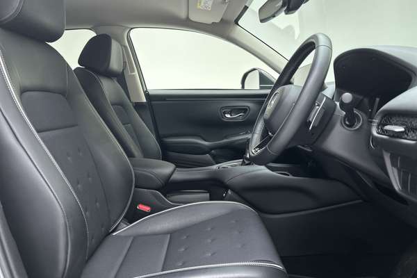 2023 Honda ZR-V VTi L RZ thumb-12