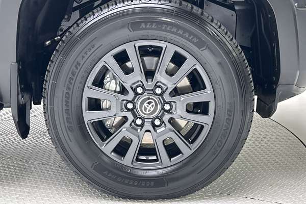 2025 Toyota Landcruiser Prado GXL GDJ251R thumb-9