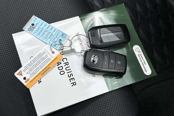 2025 Toyota Landcruiser Prado GXL GDJ251R thumb-22