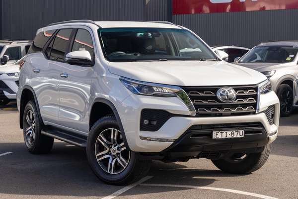 2022 Toyota Fortuner GXL GUN156R