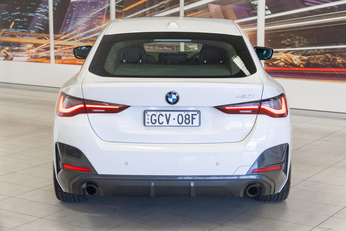 2022 BMW 4 Series 420i M Sport G26 image 5
