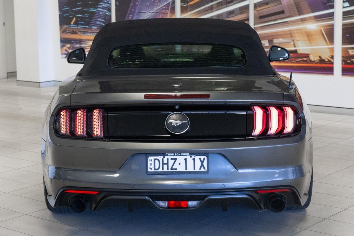 2016 Ford Mustang FM image 5