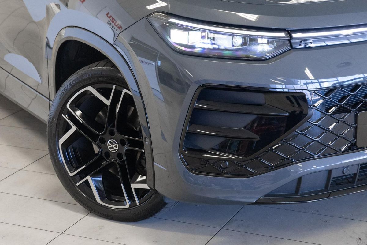 2025 Volkswagen Tayron 195TSI R-Line R4 image 6