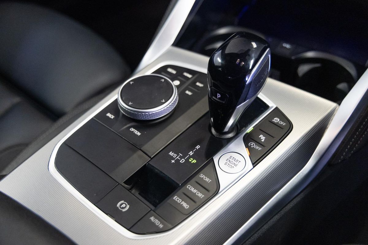 2022 BMW 4 Series 420i M Sport G26 image 10