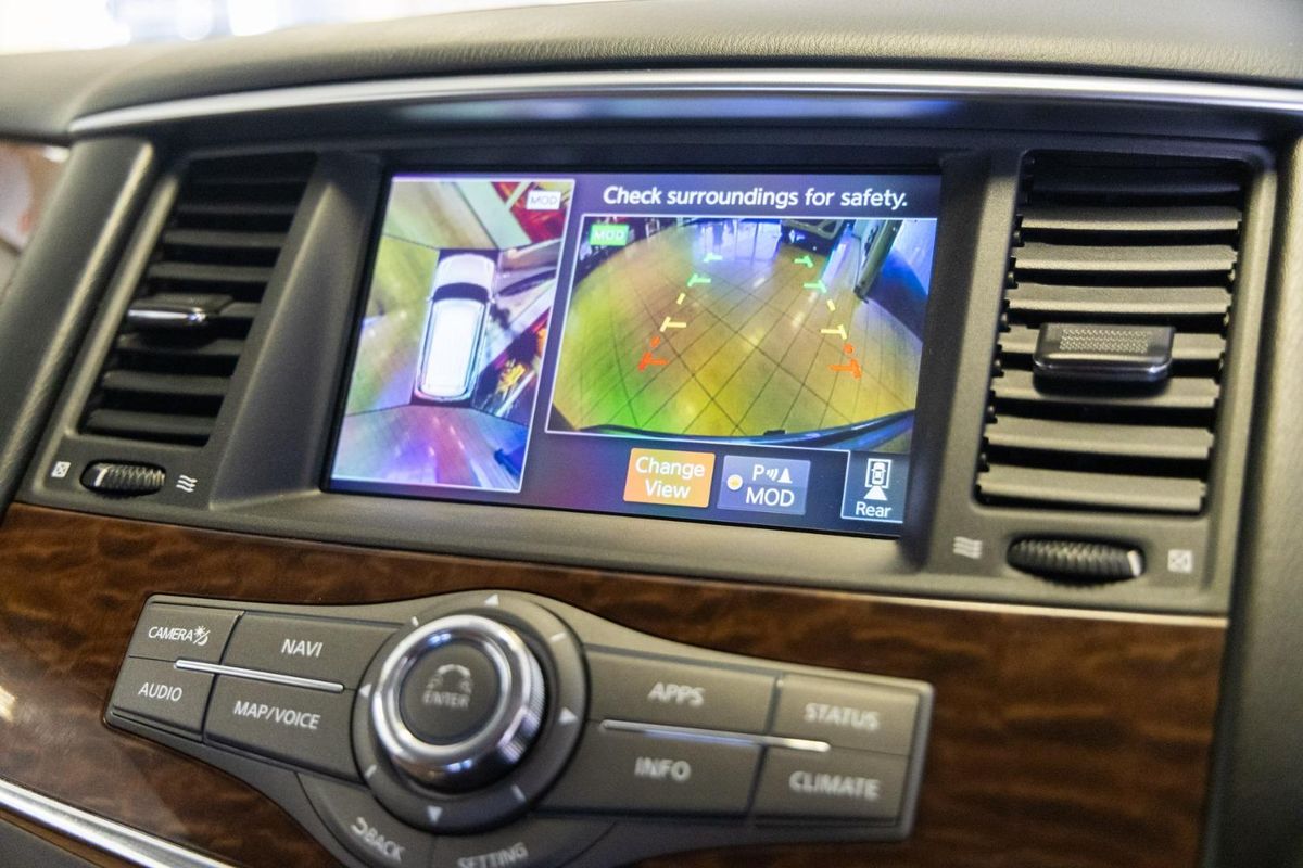 2023 Nissan Patrol Ti Y62 image 12
