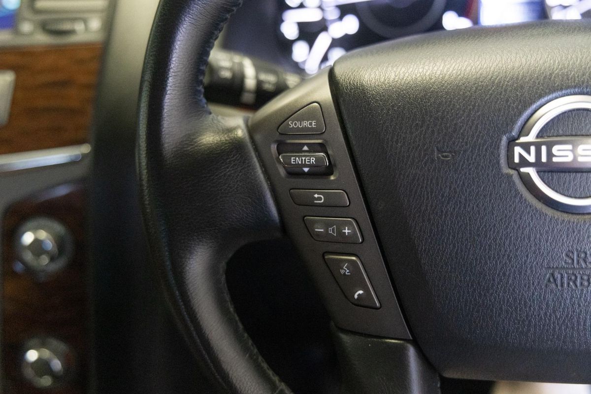 2023 Nissan Patrol Ti Y62 image 14