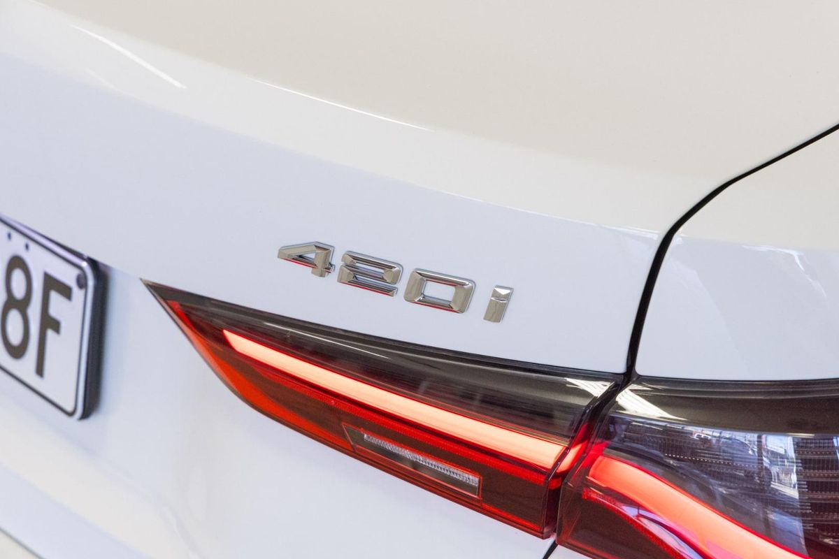 2022 BMW 4 Series 420i M Sport G26 image 21