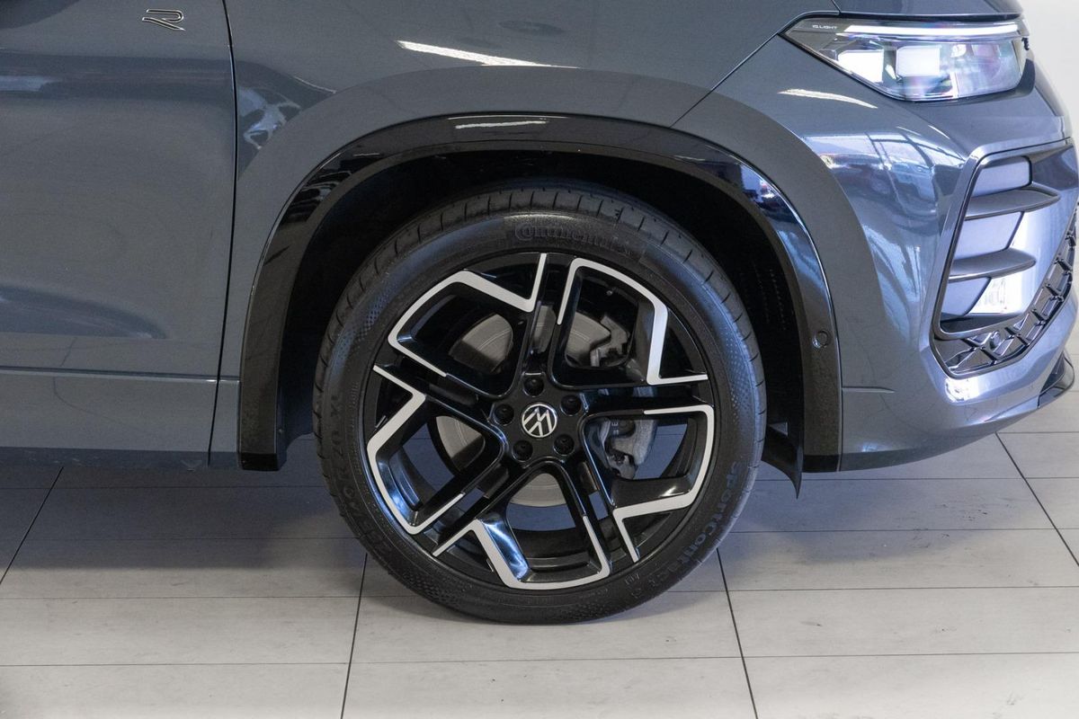 2025 Volkswagen Tayron 195TSI R-Line R4 image 21