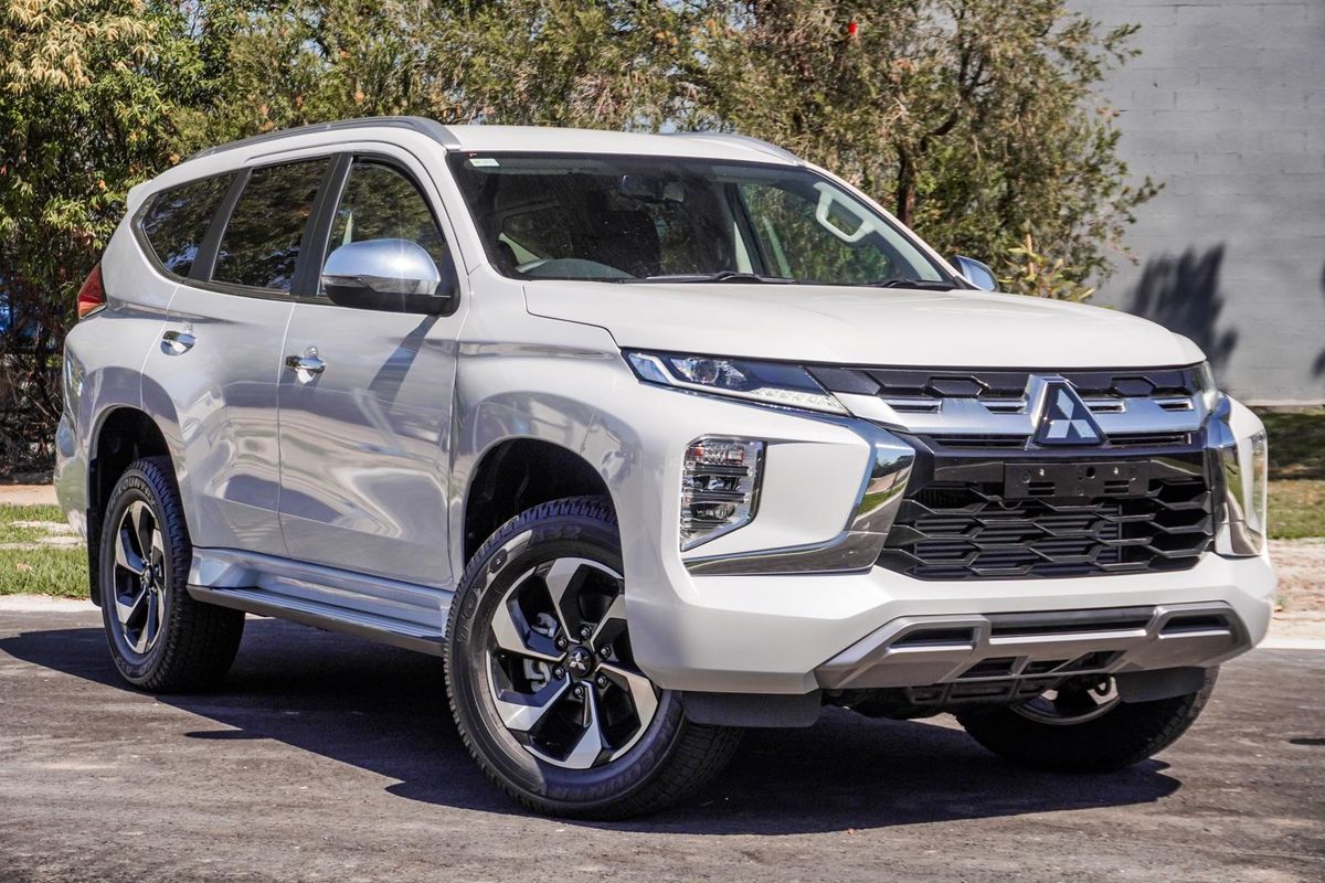 2024 Mitsubishi Pajero Sport GLS QG