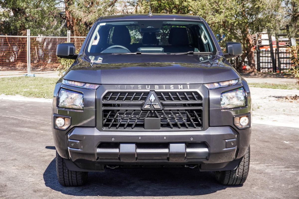2026 Mitsubishi Triton GLX-R MV