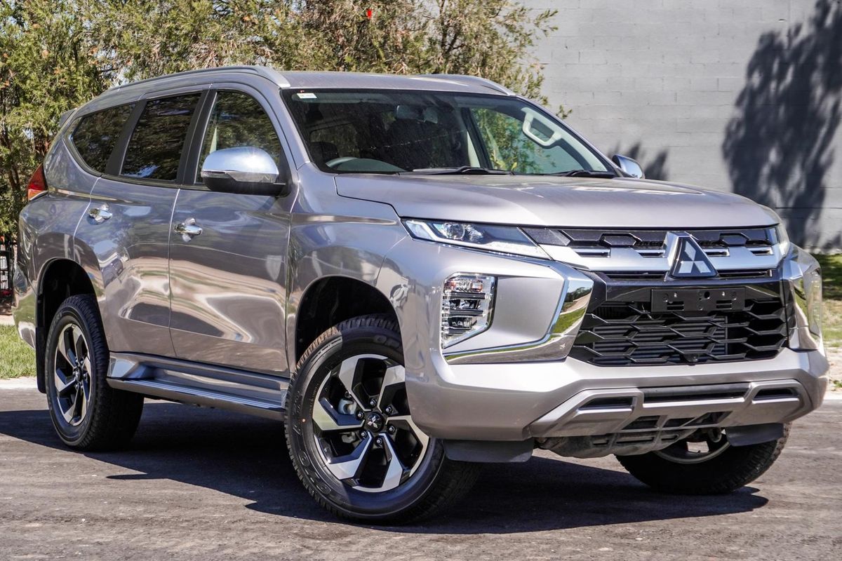 2024 Mitsubishi Pajero Sport GLS QG