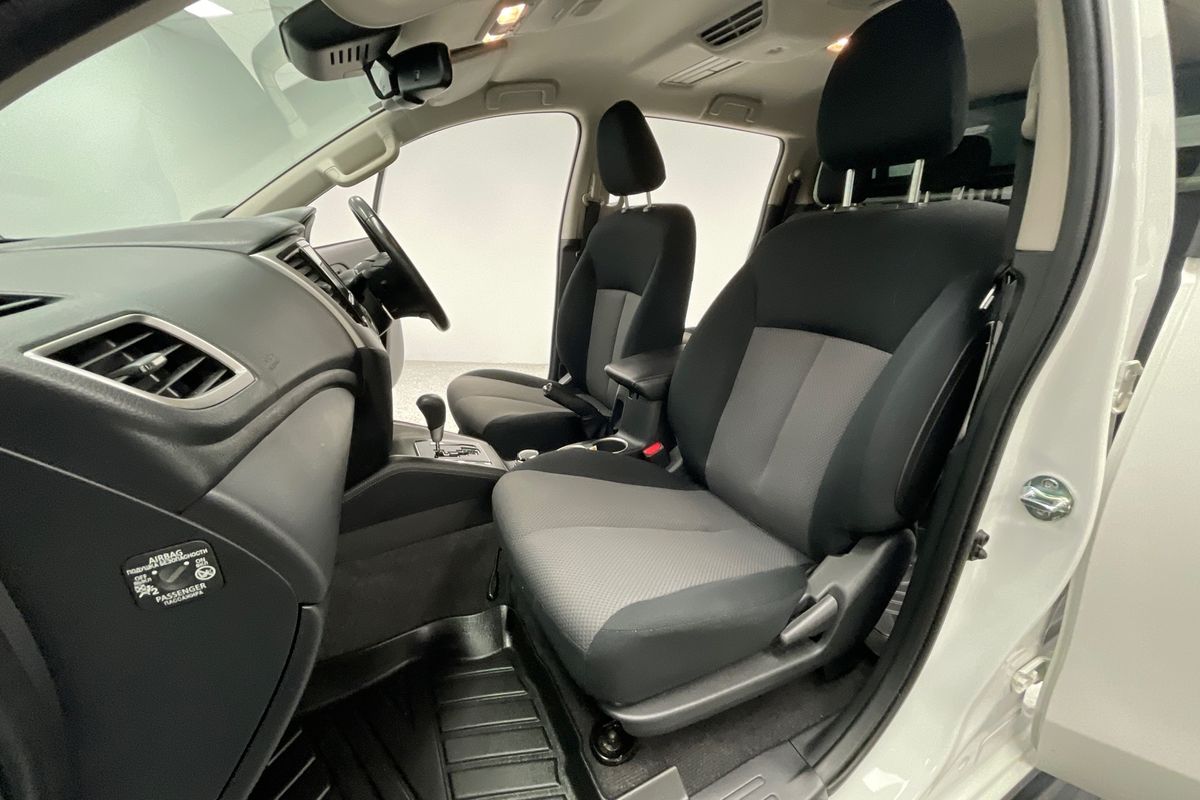 2023 Mitsubishi Triton GLX-R MR 4X4