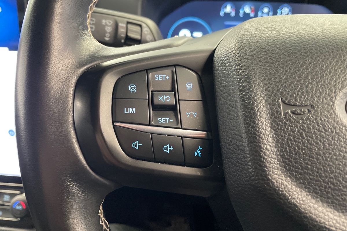 2023 Ford Everest Platinum 3.0L