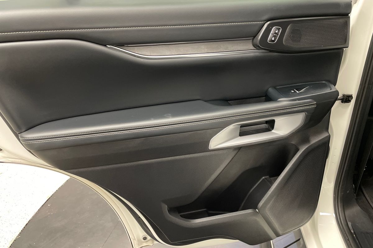 2023 Ford Everest Platinum 3.0L