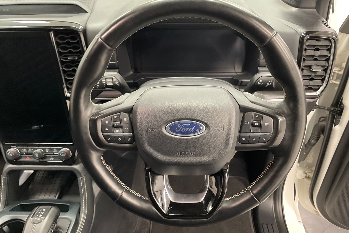 2023 Ford Everest Platinum 3.0L
