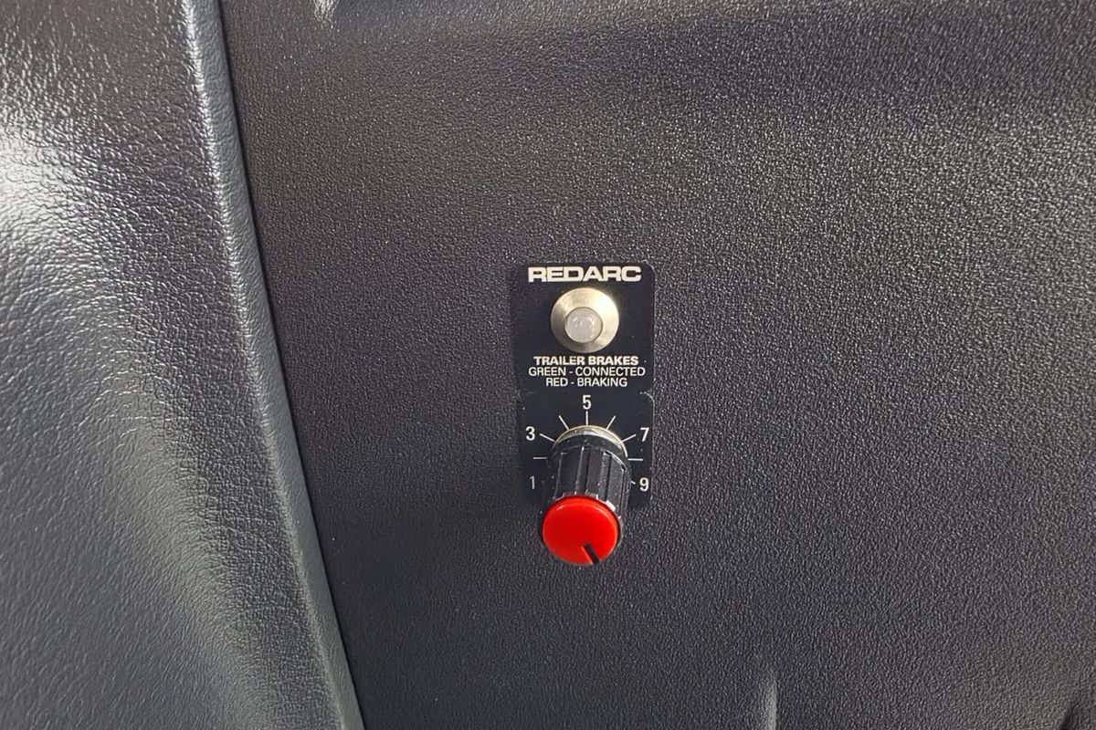 2014 Mitsubishi Pajero Exceed NW