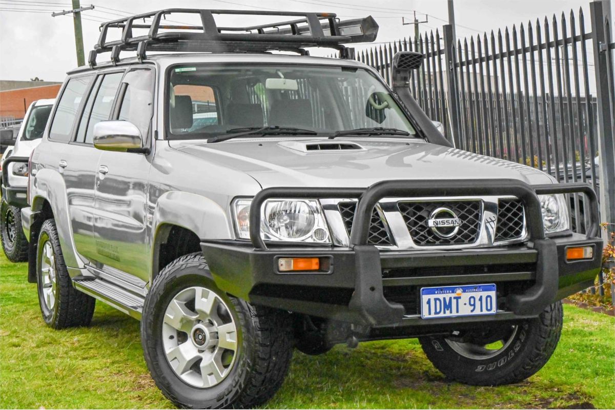 2010 Nissan Patrol ST GU 7