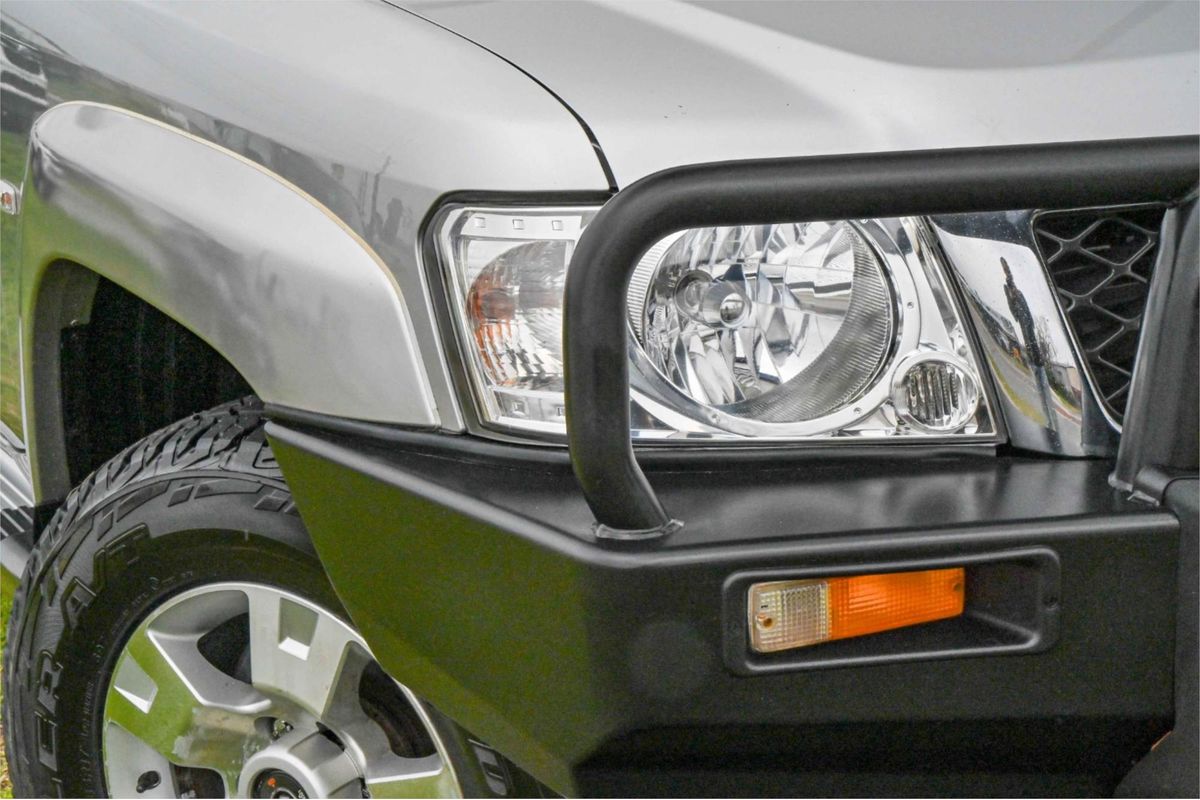 2010 Nissan Patrol ST GU 7