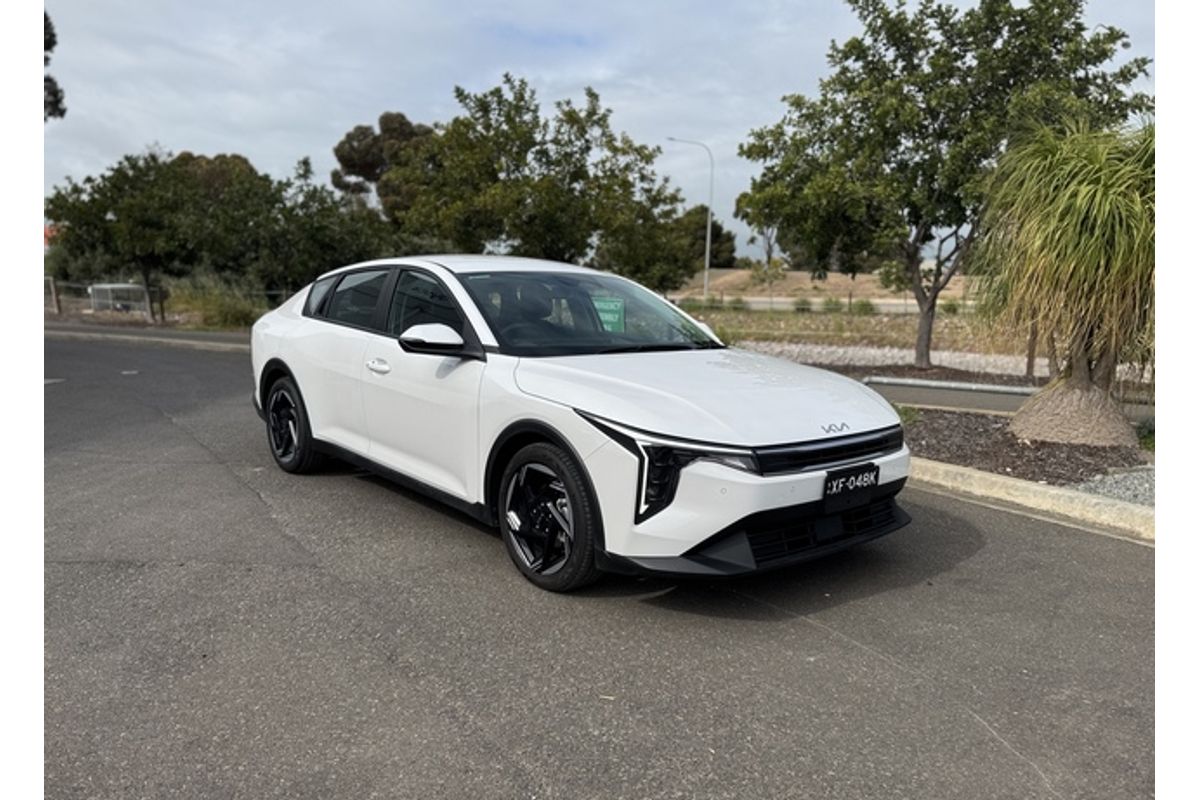 2024 Kia K4 Sport CL4m