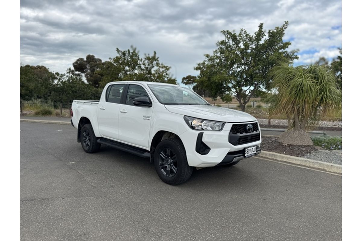 2024 Toyota Hilux SR GUN126R 4X4