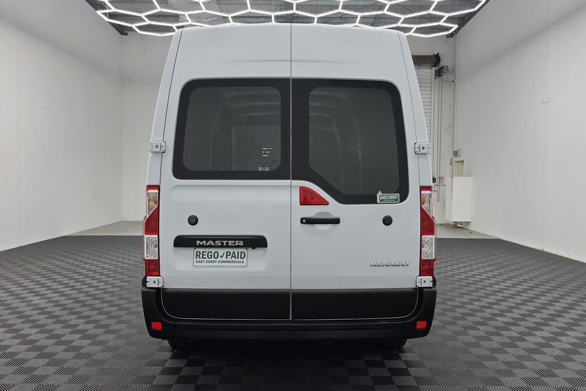 2022 Renault Master Pro 110kW X62 Phase 2 LWB Mid Roof