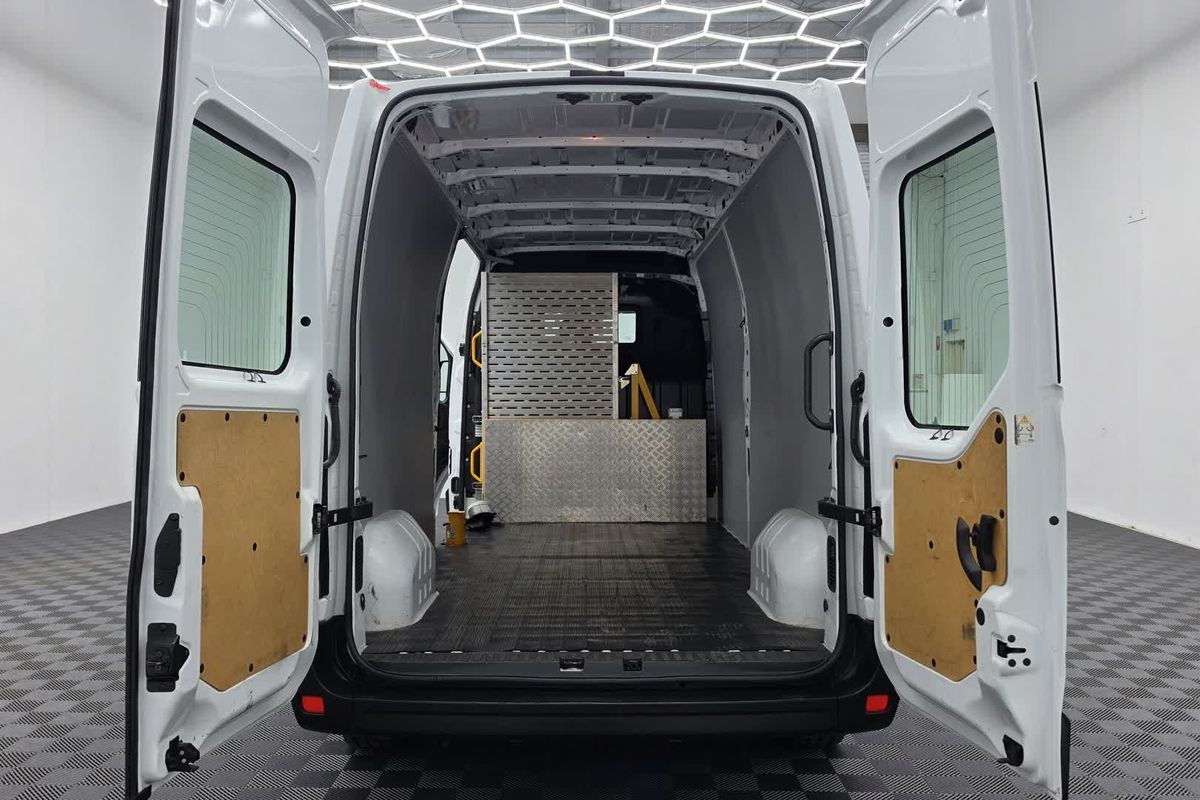 2022 Renault Master Pro 110kW X62 Phase 2 LWB Mid Roof
