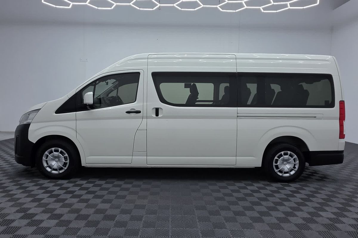 2022 Toyota Hiace Commuter GDH322R ELWB High Roof
