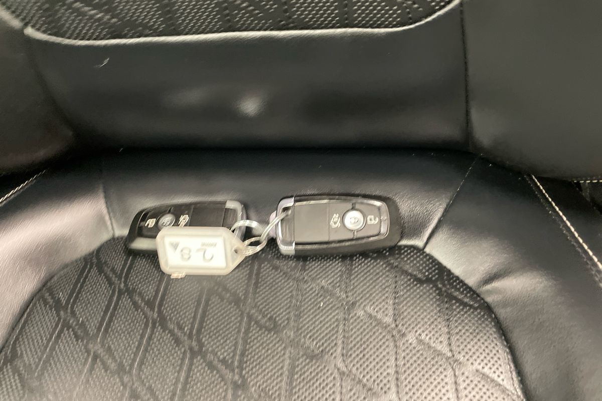 2022 Ford Everest Platinum 3.0L