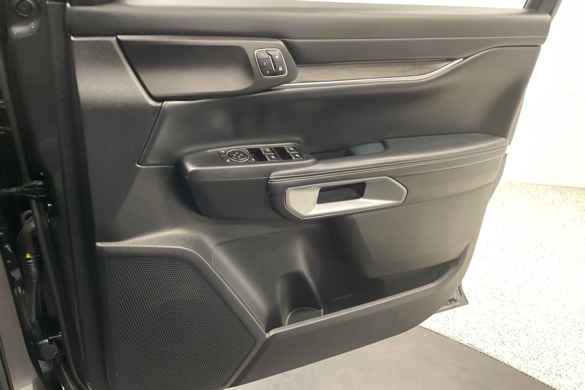 2022 Ford Everest Platinum 3.0L