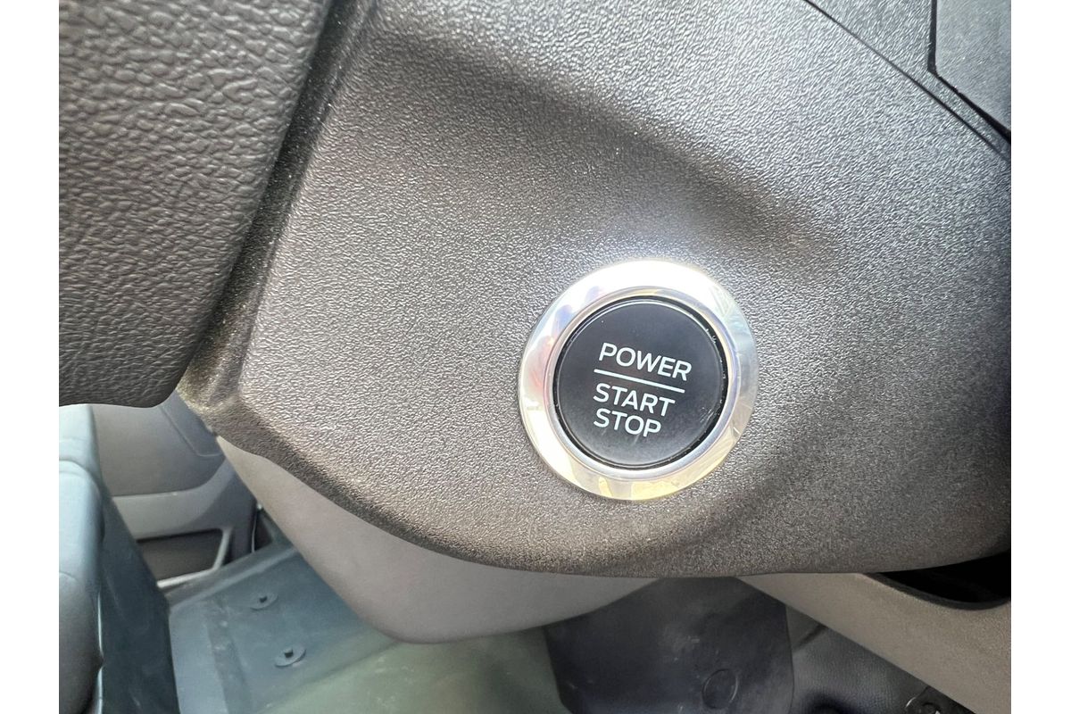 2025 Ford Transit 350L VO LWB Mid Roof image 16